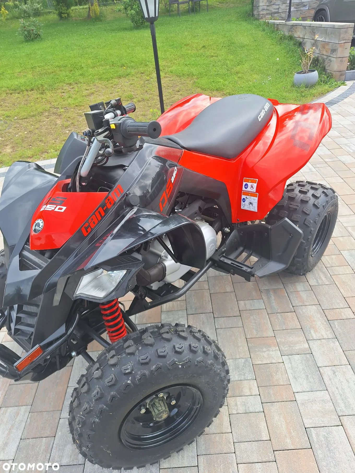 Can-Am Inny