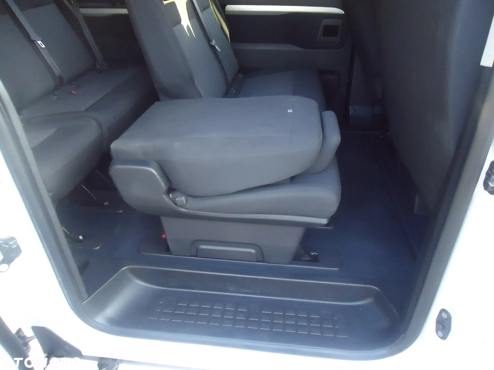 Toyota Proace Verso 2.0 D4-D Long Business - 18