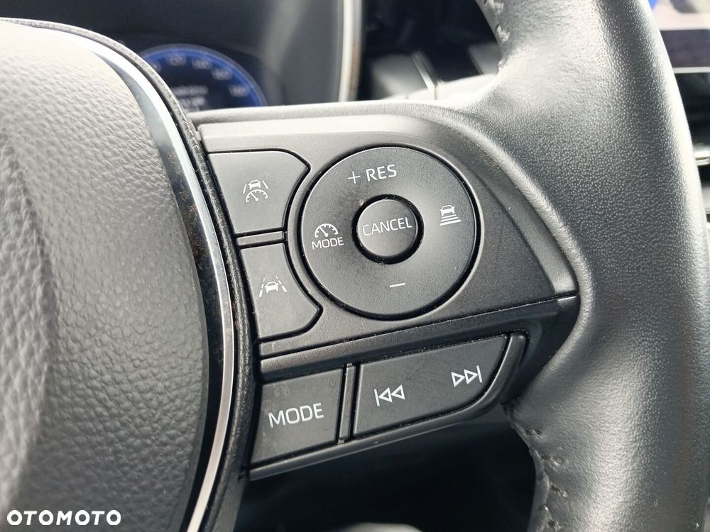 Toyota Corolla 1.8 Hybrid Style - 18