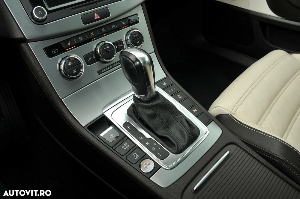 Volkswagen Passat CC - 7