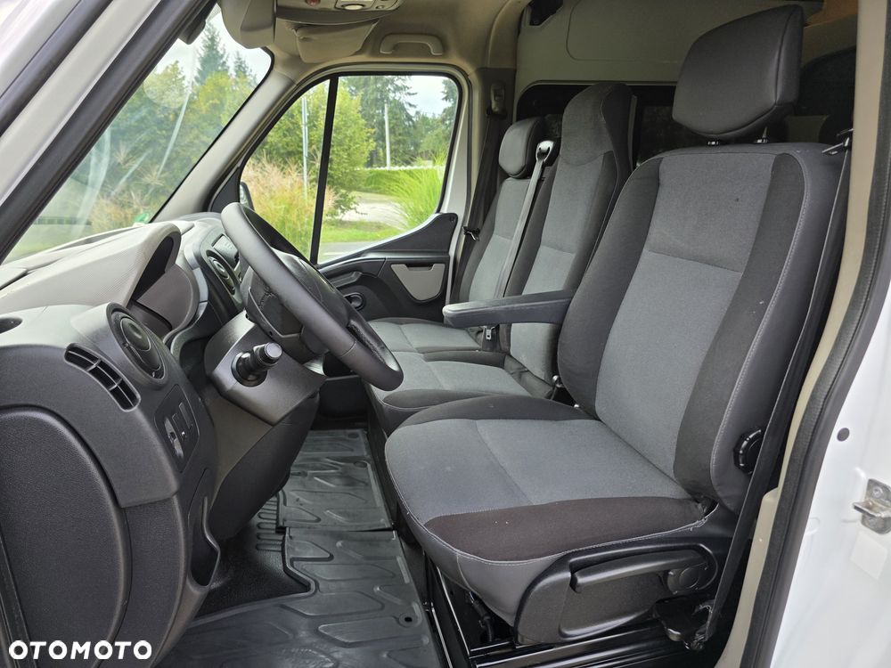 Renault Master - 18