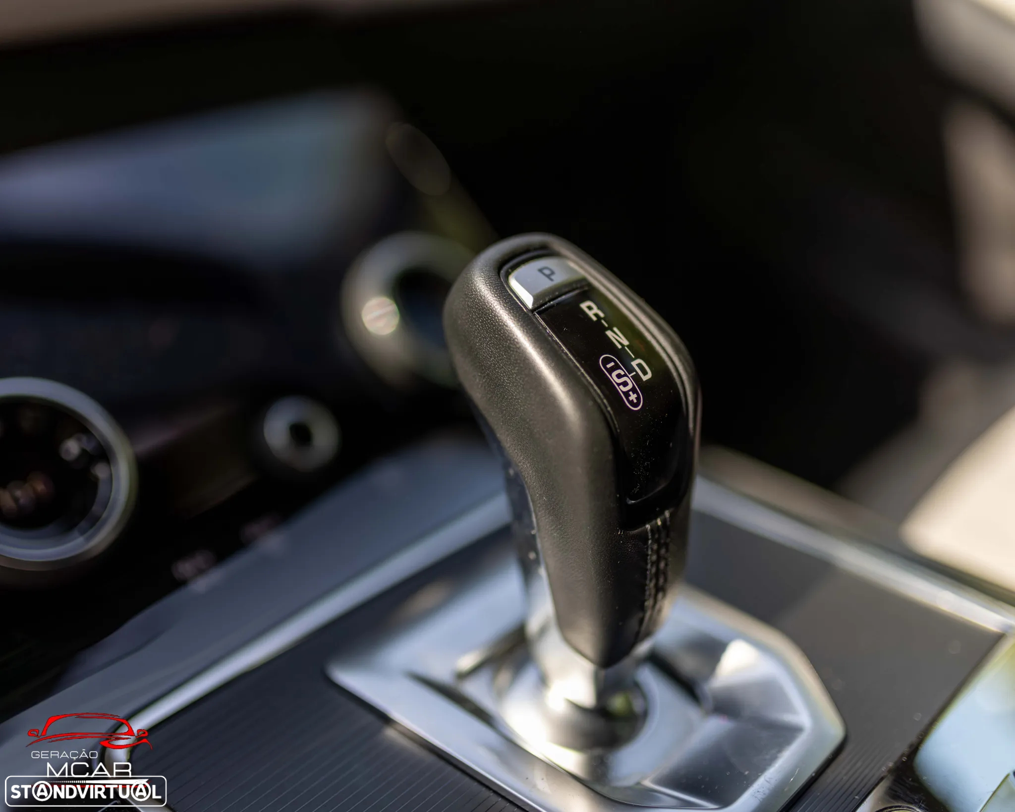 Land Rover Range Rover Evoque P300e R-Dynamic S - 13