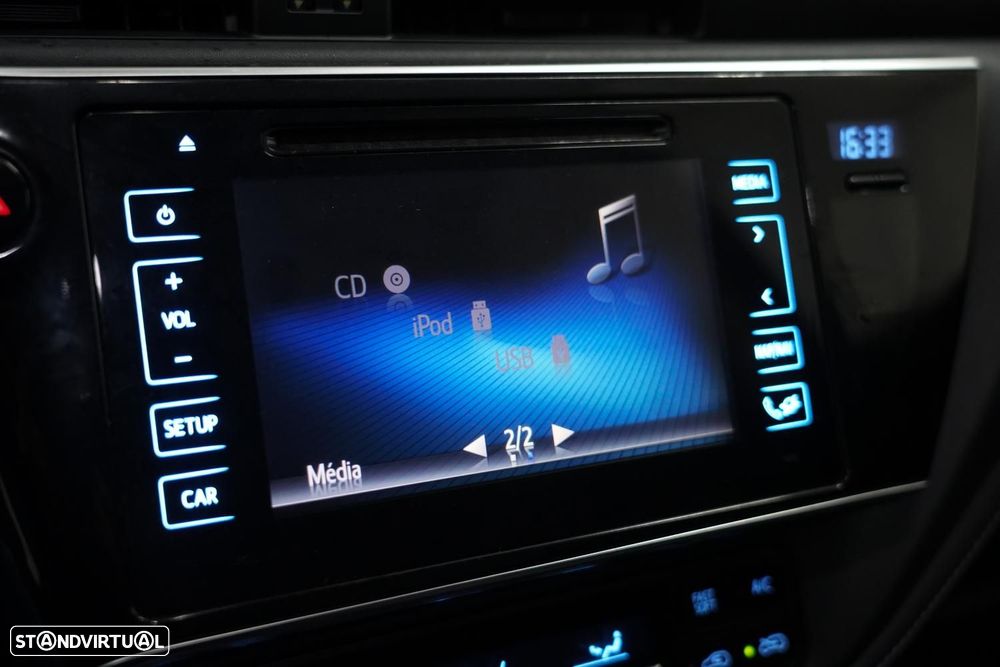 Toyota Auris 1.8 HSD Comfort+J17 - 9