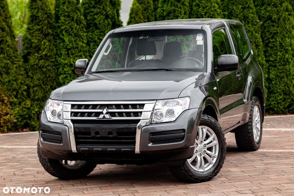 Mitsubishi Pajero 3.2 DI-D Automatik Final Edition - 6