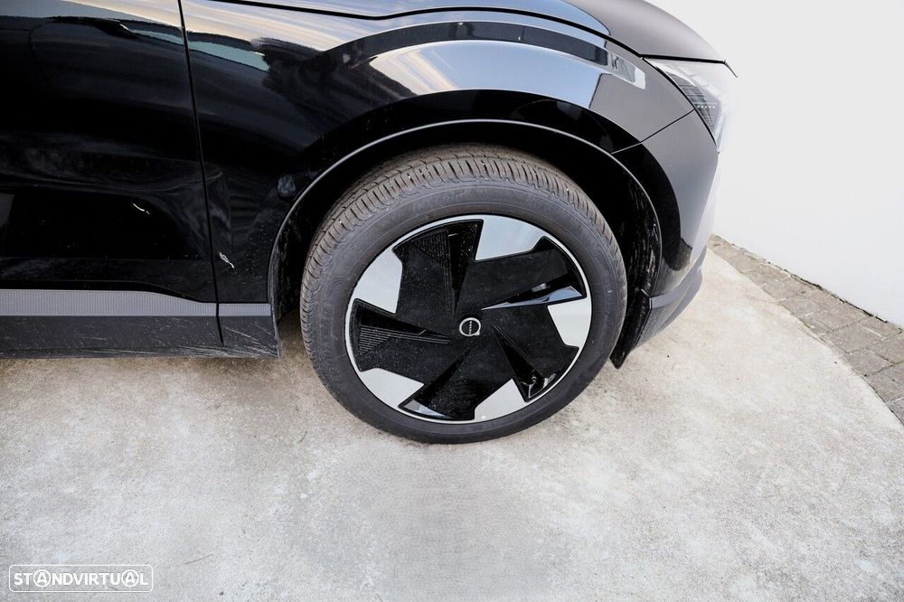 Volvo EX30 69 kWh Single Motor Extended Range Plus - 7