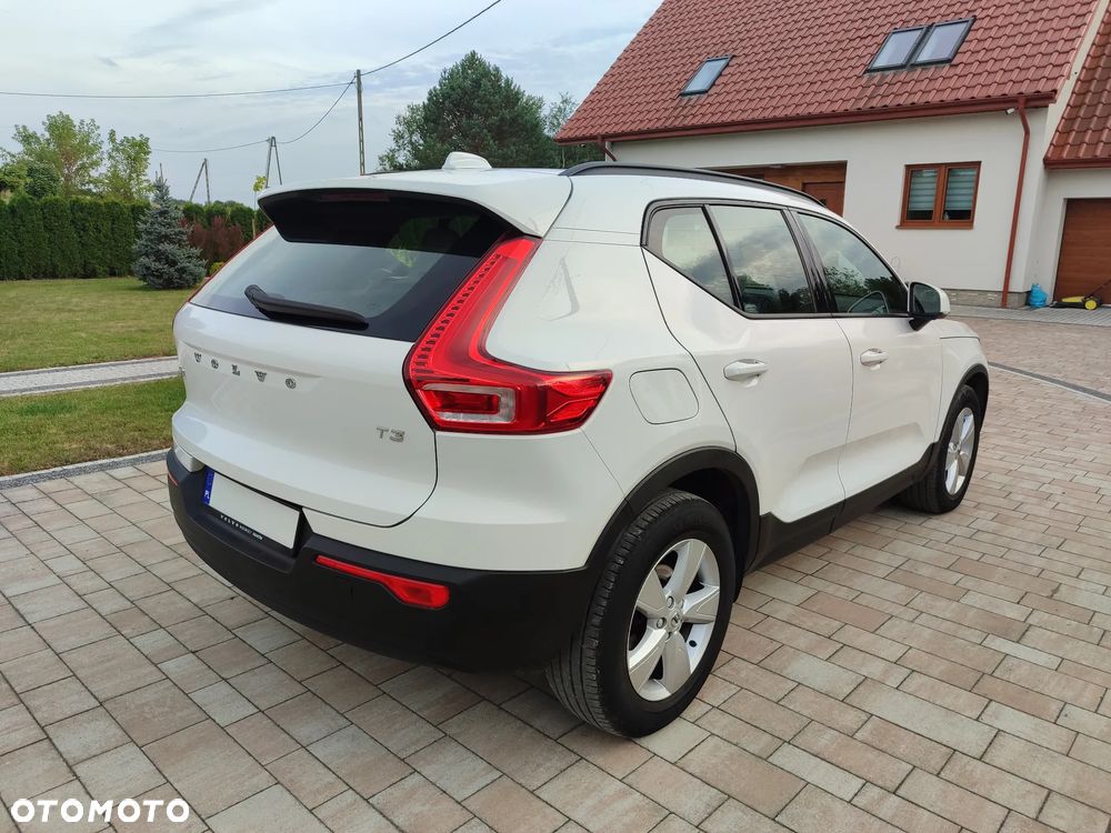 Volvo XC 40 T3 Momentum - 5