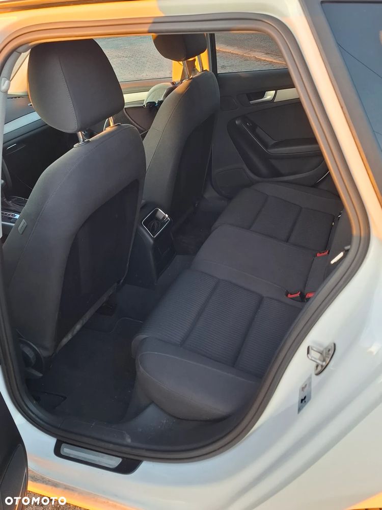 Audi A4 Avant 2.0 TDI Multitronic - 6