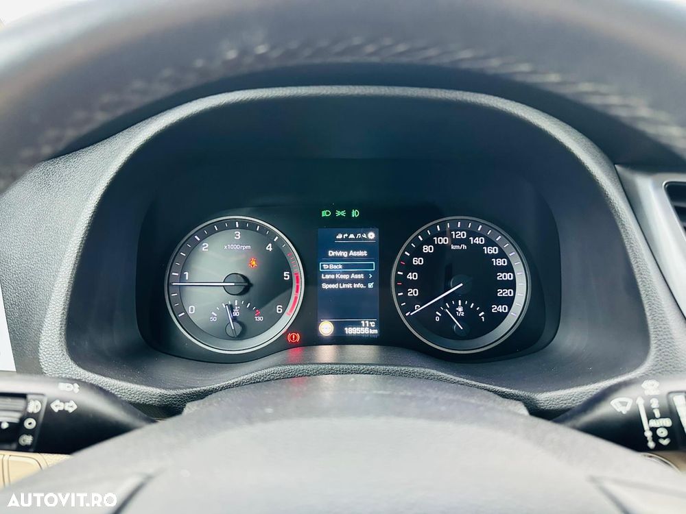 Hyundai Tucson blue 1.7 CRDi 2WD Passion Plus - 25