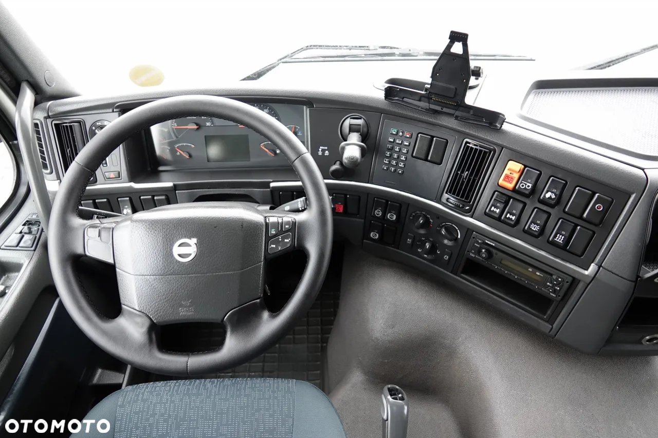 Volvo FM 450 / ADR / WAGA: 6900KG / EURO 5 / PO KONTRAKCIE SERWISOWYM - 26