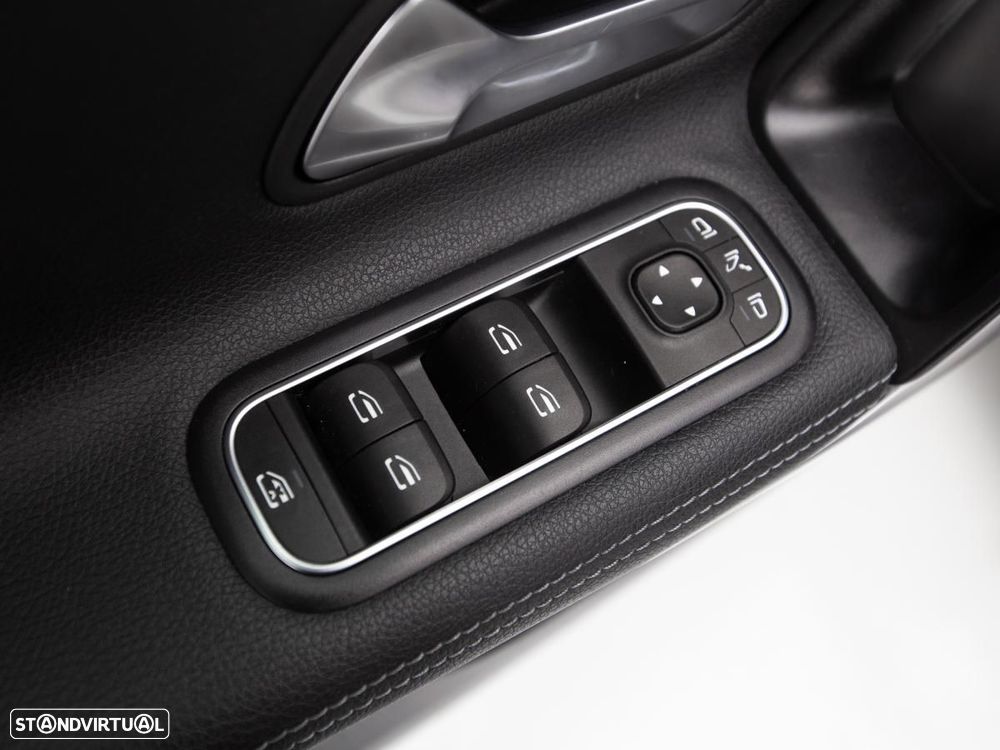 Mercedes-Benz A 180 - 13