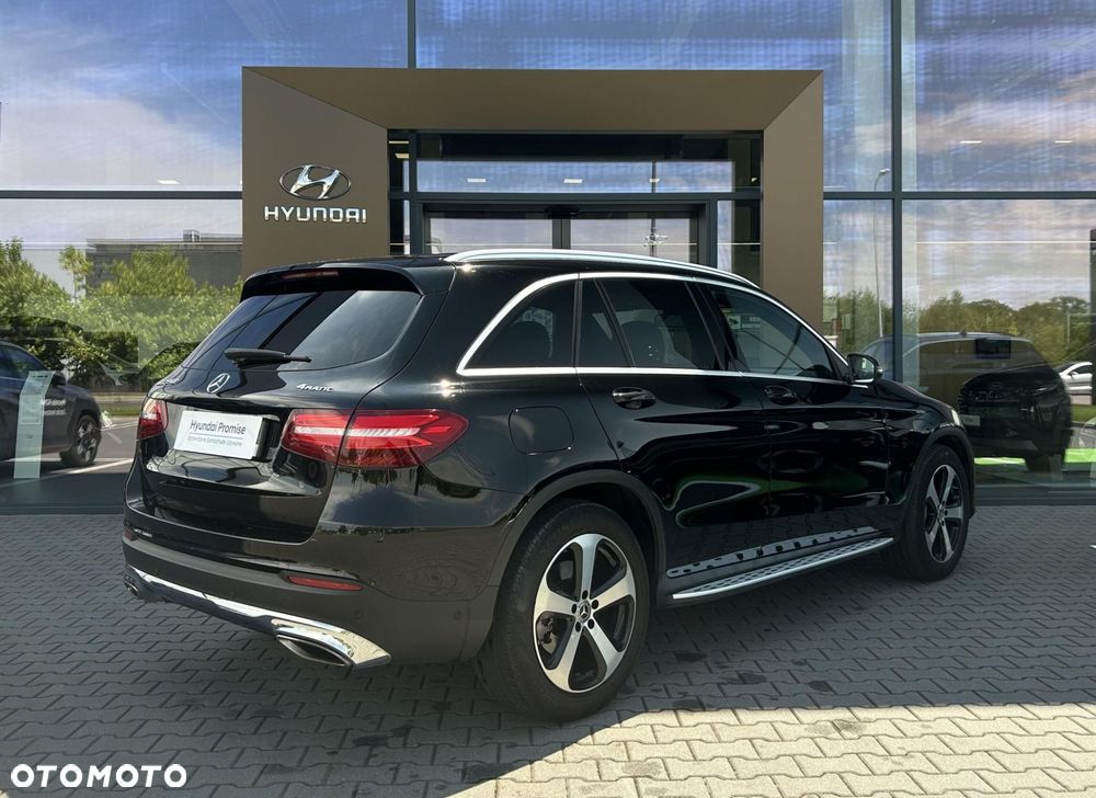 Mercedes-Benz GLC - 8