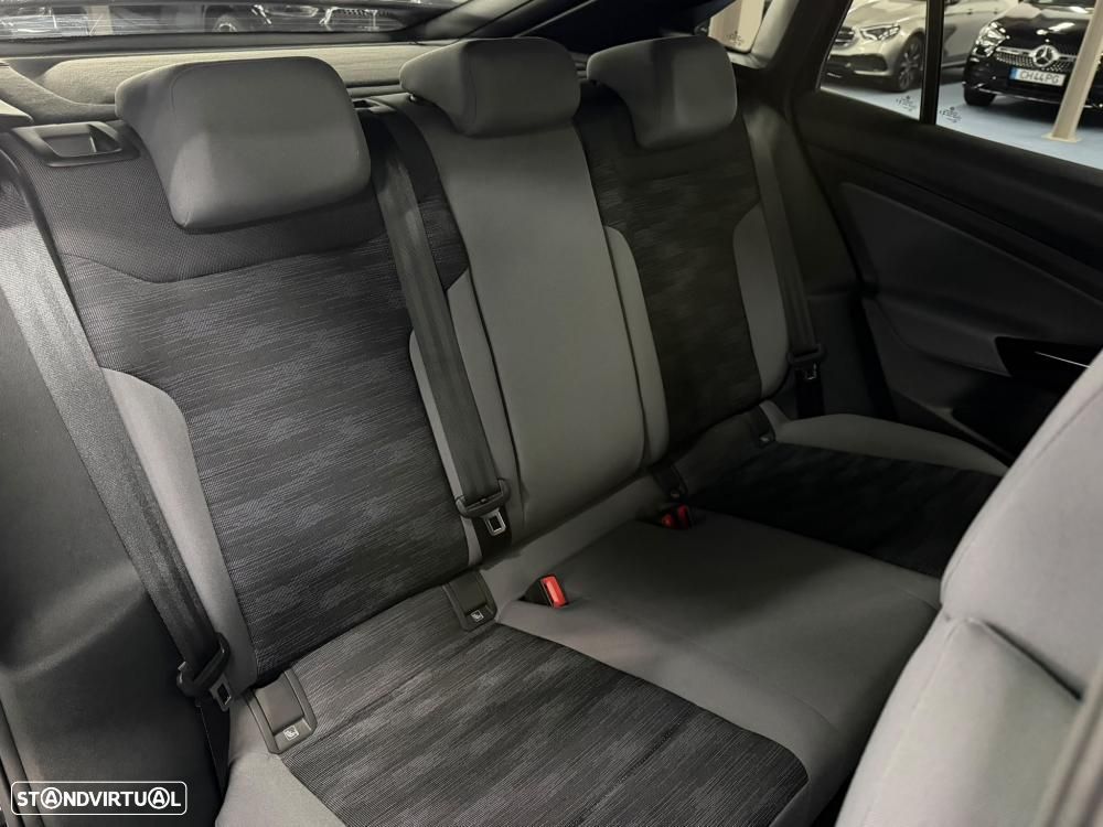 VW ID.5 52 kWh Pure Urban - 41