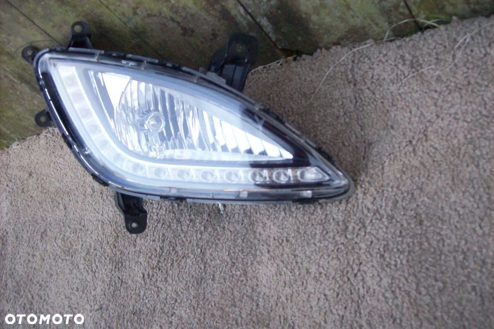 halogen prawy led hyundai i20 i - 2