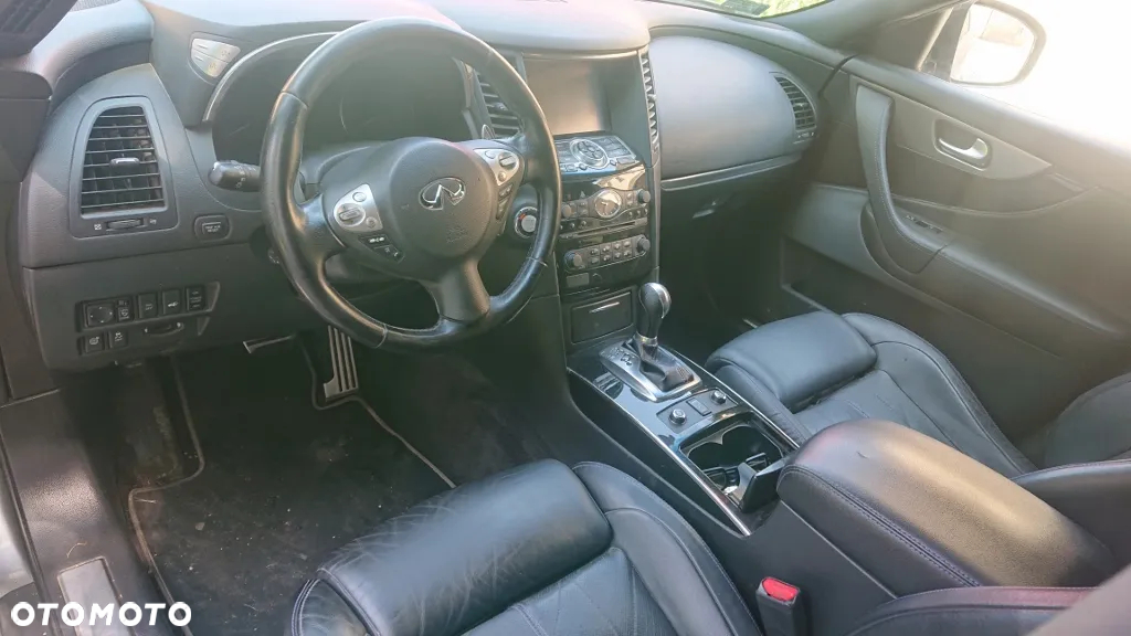 Infiniti QX70 3.0d AWD S Premium - 7