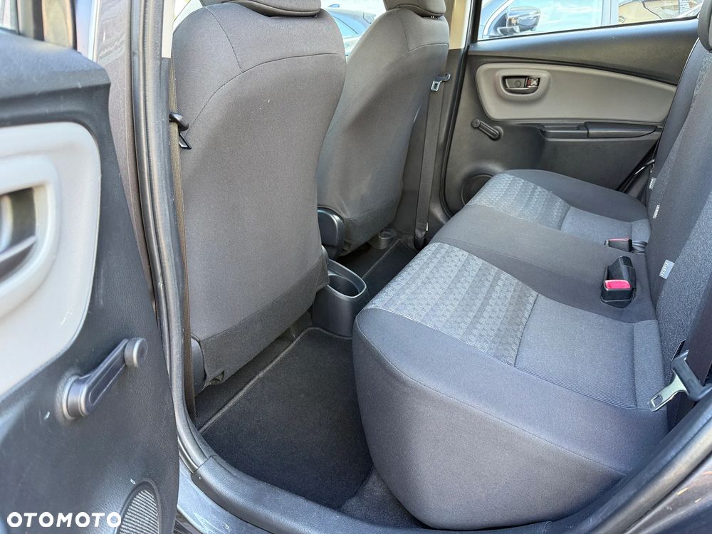 Toyota Yaris 1.0 Active EU6 - 14