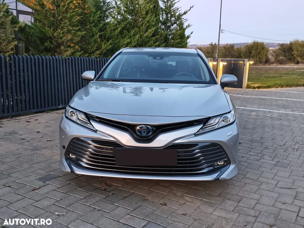 Toyota Camry Business Edition - 2