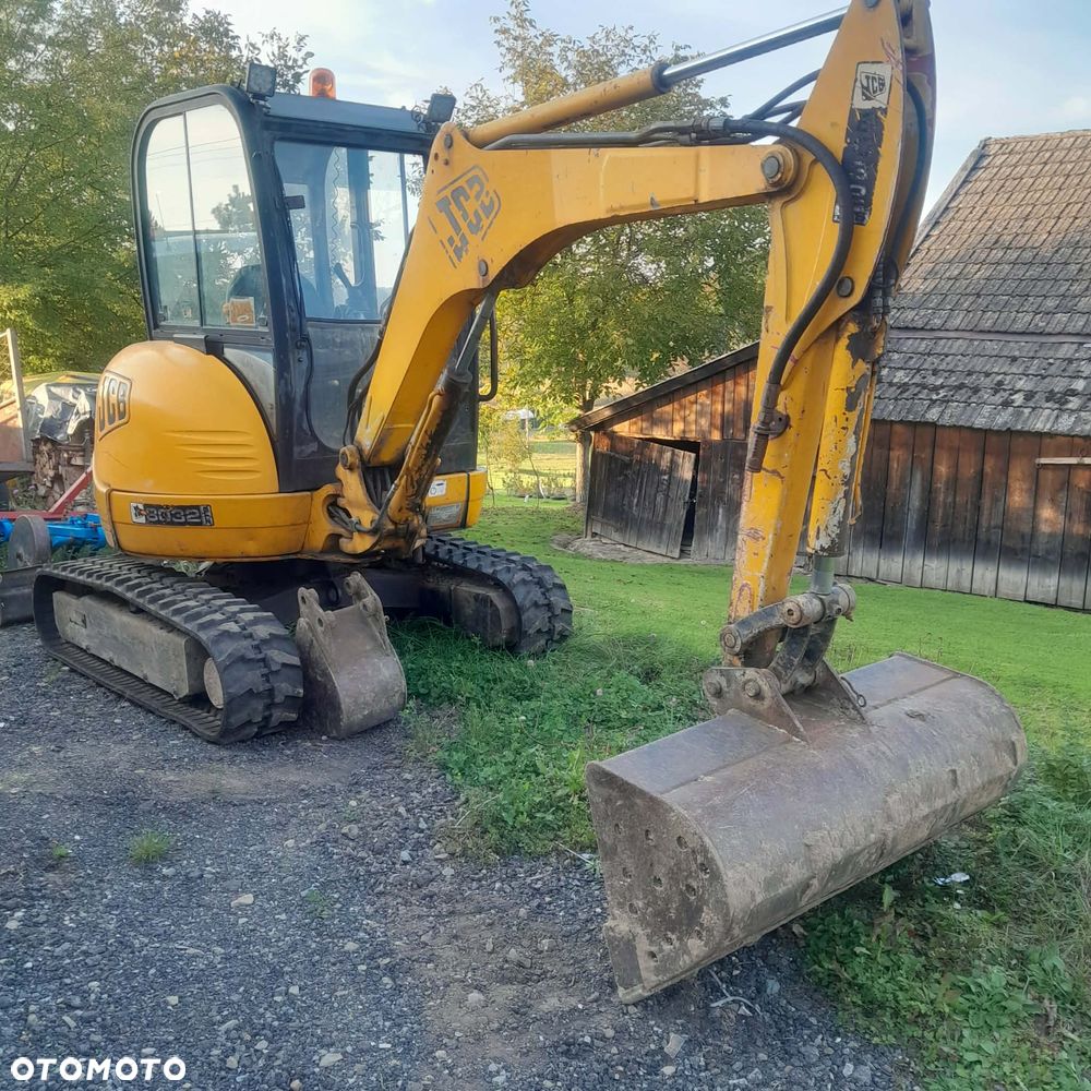 JCB - 1
