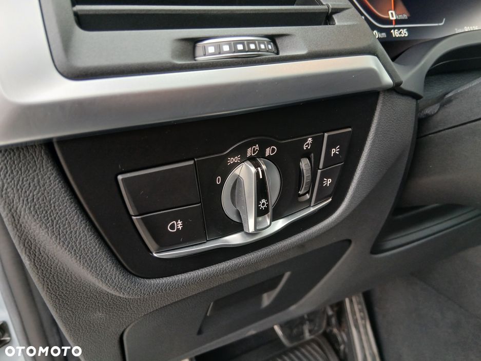 BMW X3 xM40d mHEV - 12