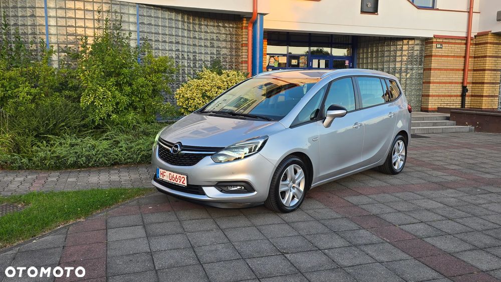 Opel Zafira - 36