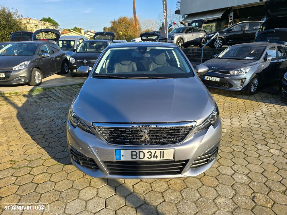 Peugeot 308 1.2 PureTech Allure EAT8 - 2