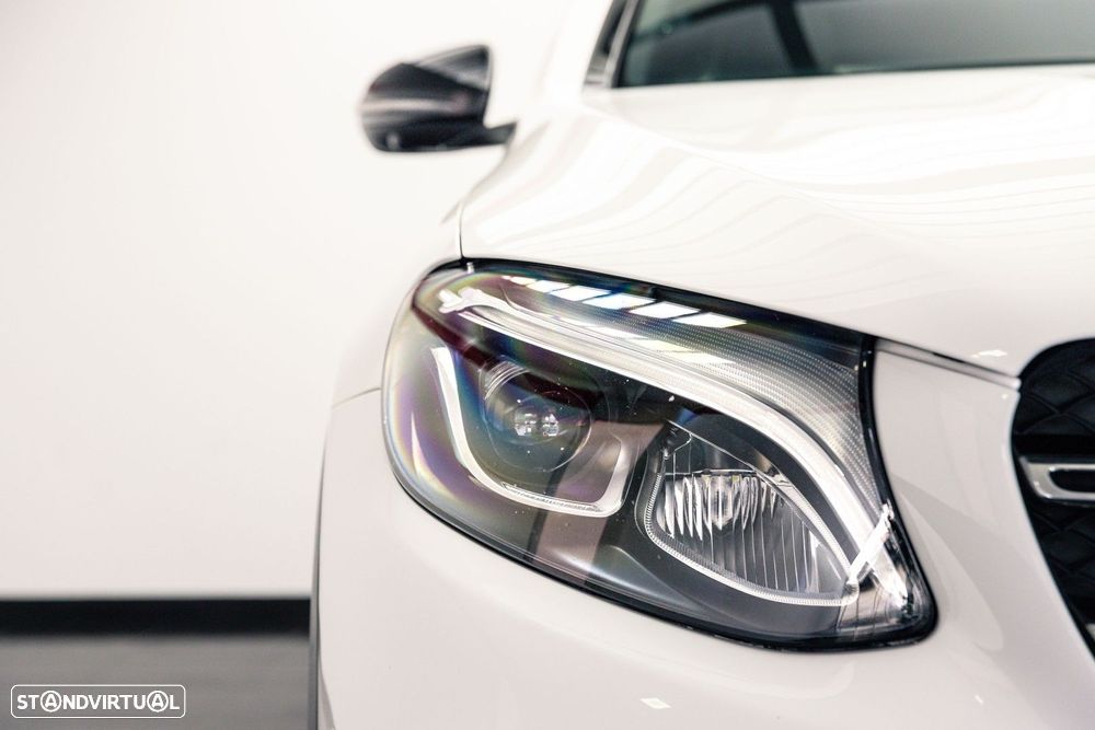 Mercedes-Benz GLC 250 d 4Matic 9G-TRONIC AMG Line - 4