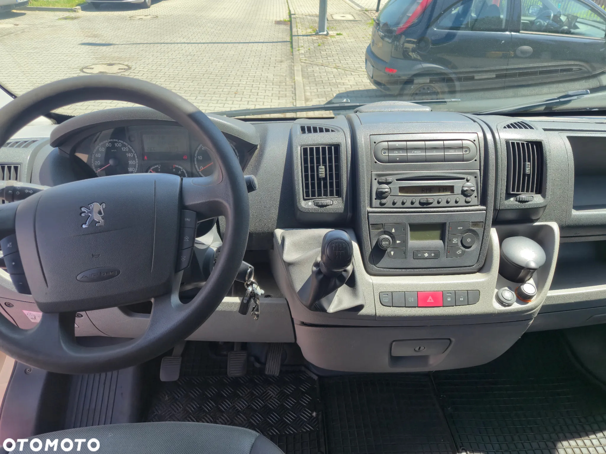 Peugeot Boxer - 17