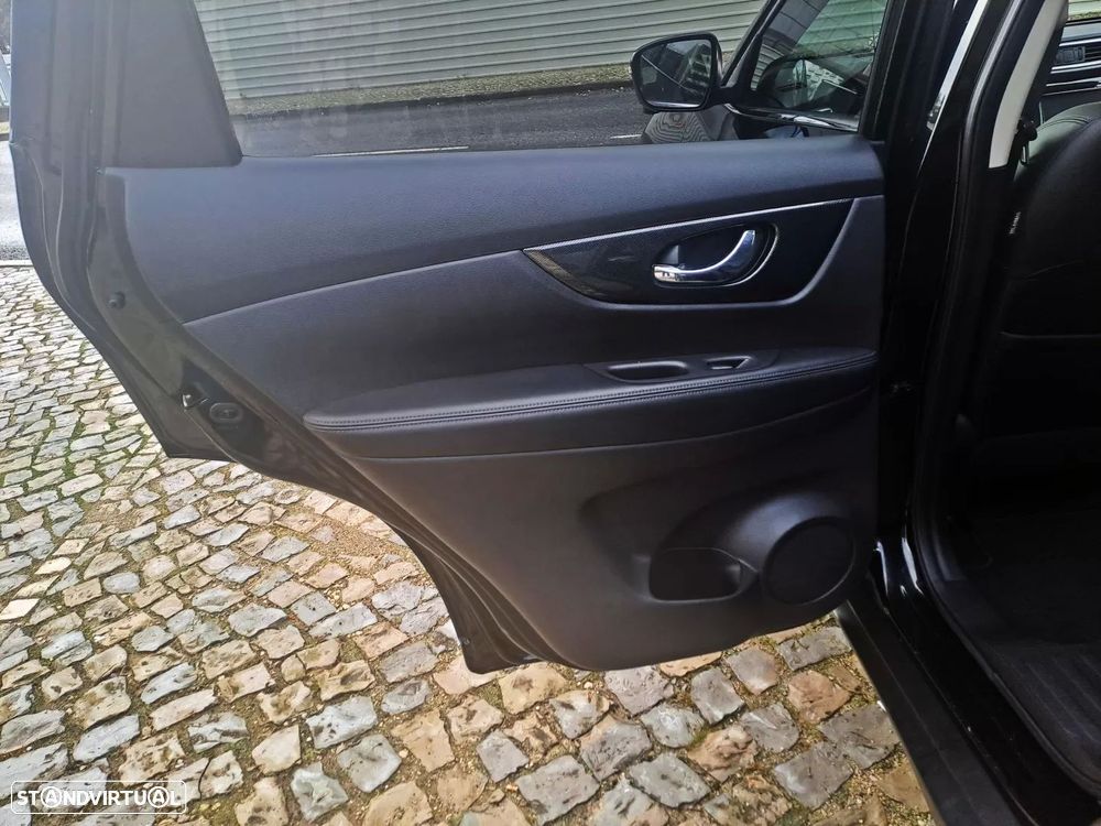 Nissan X-Trail 1.6 dCi Tekna - 23