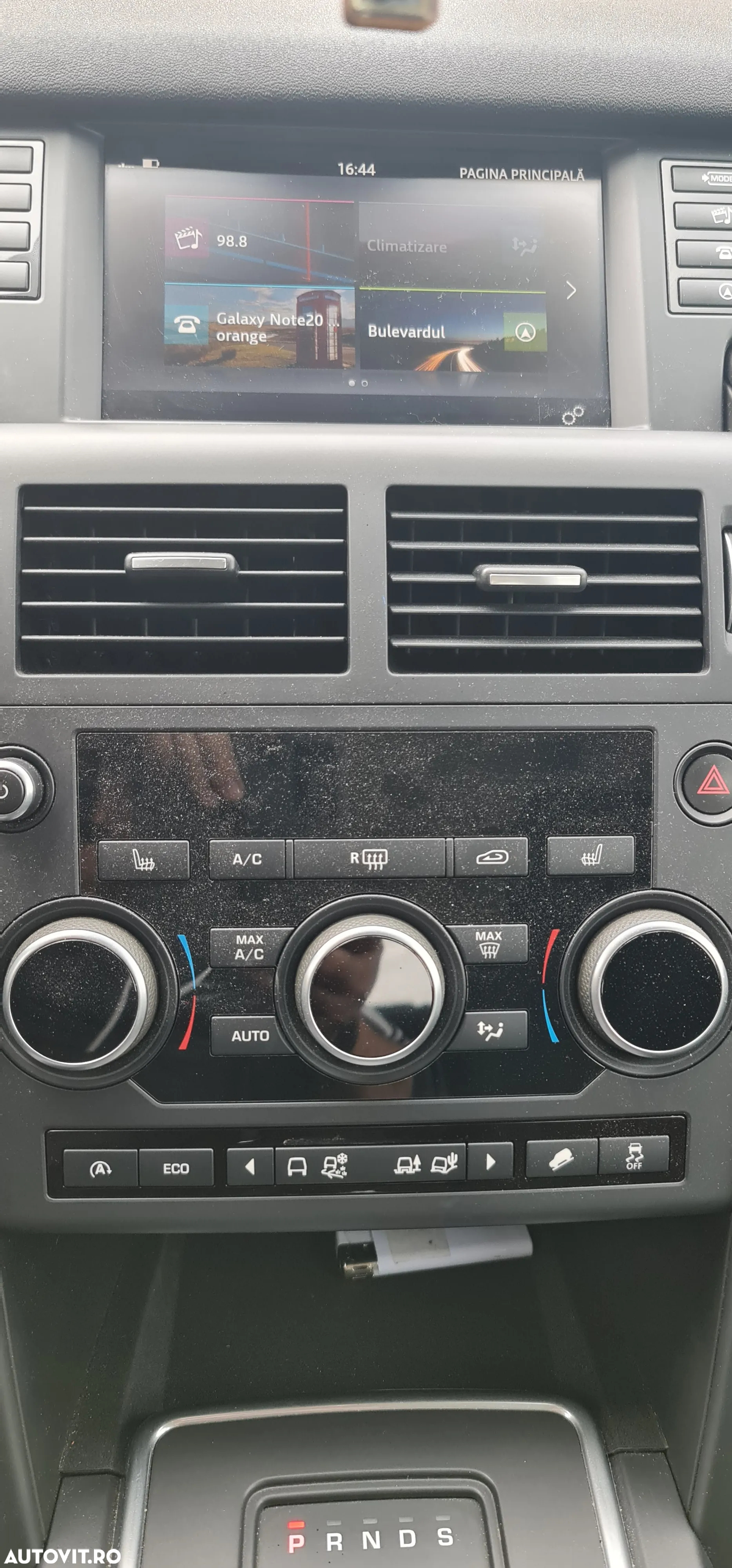 Land Rover Discovery Sport - 9