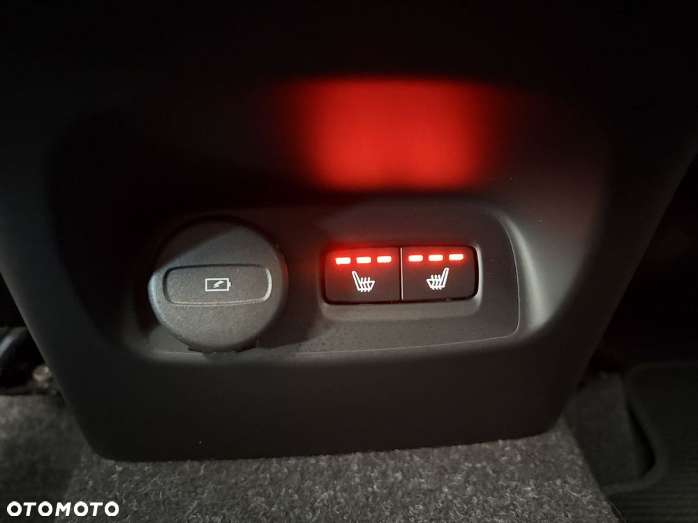 Volvo XC 40 T5 AWD Geartronic R-Design - 20