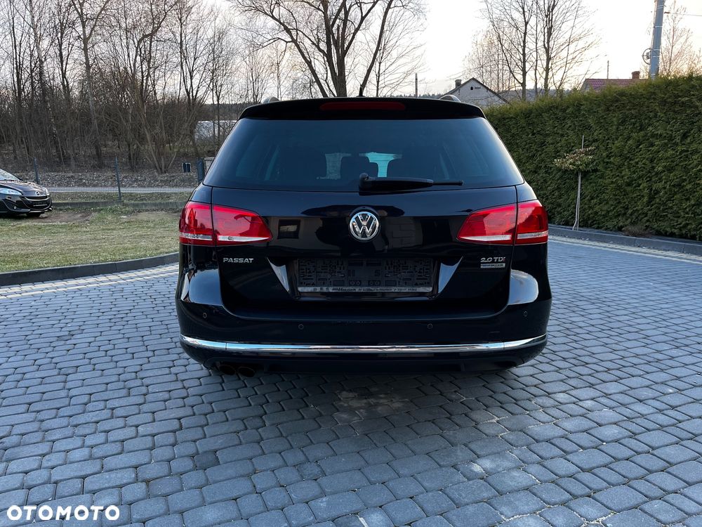 Volkswagen Passat 2.0 TDI Comfortline DSG - 4