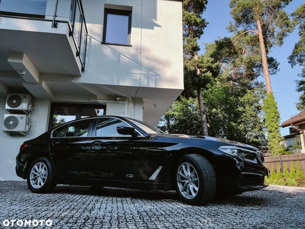 BMW Seria 5 518d - 2