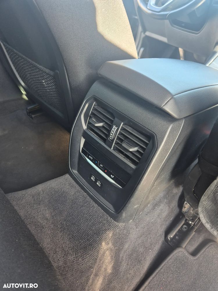 BMW 3 Series 2022 — imagine 18