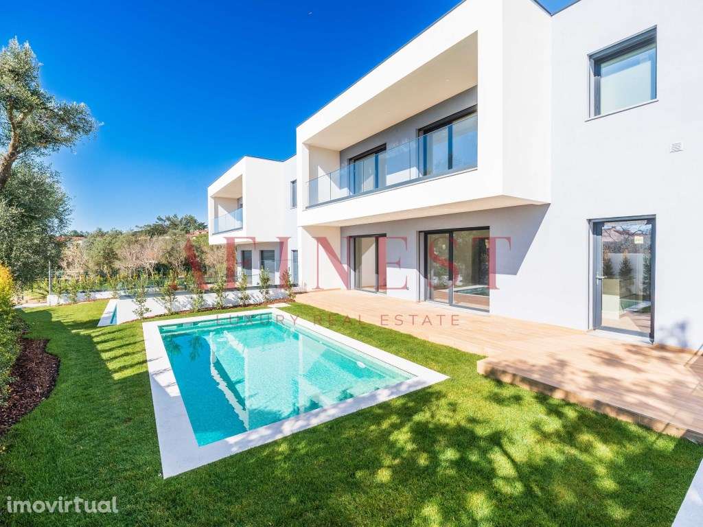 Moradia de Luxo T4 em Manique com Piscina, Jardim e Excelente Local... - Grande imagem: 2/60