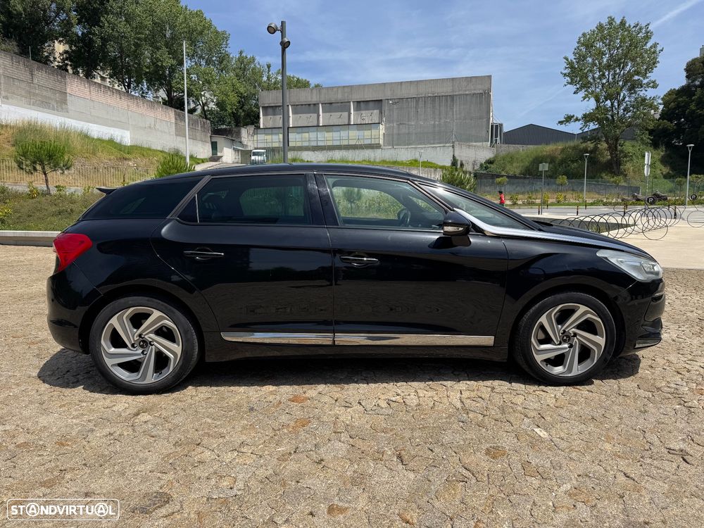 Citroën DS5 2.0 HDi Hy4 So Chic CMP6 88g - 4