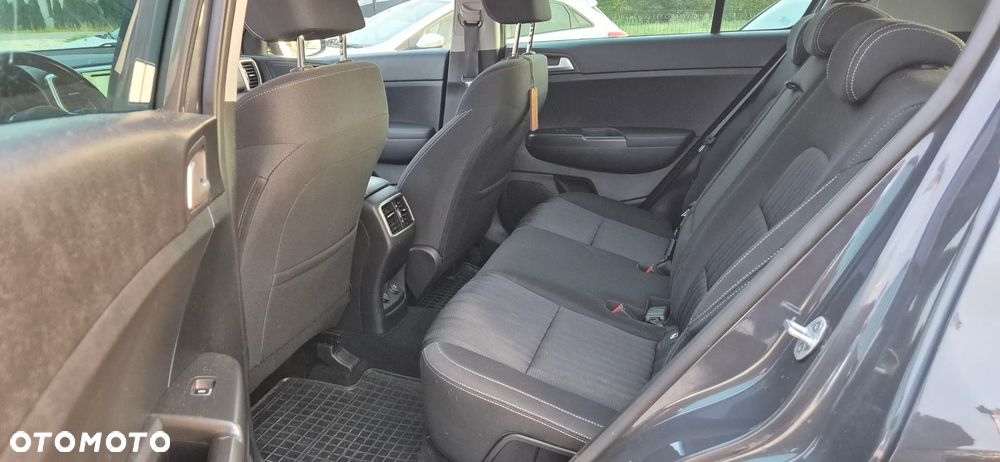 Kia Sportage 1.6 GDI Black Edition 2WD - 26
