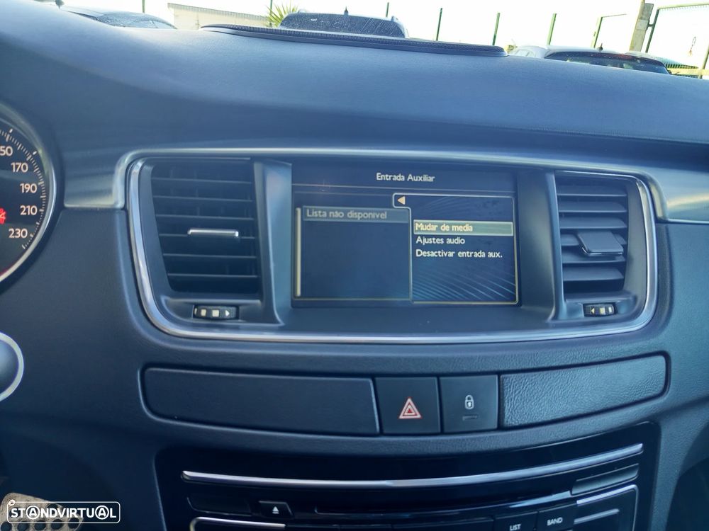 Peugeot 508 RXH 2.0 HDi Hybrid4 Limited Edition 2-Tronic - 14