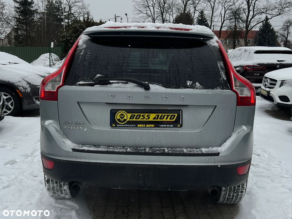 Volvo XC 60 - 8