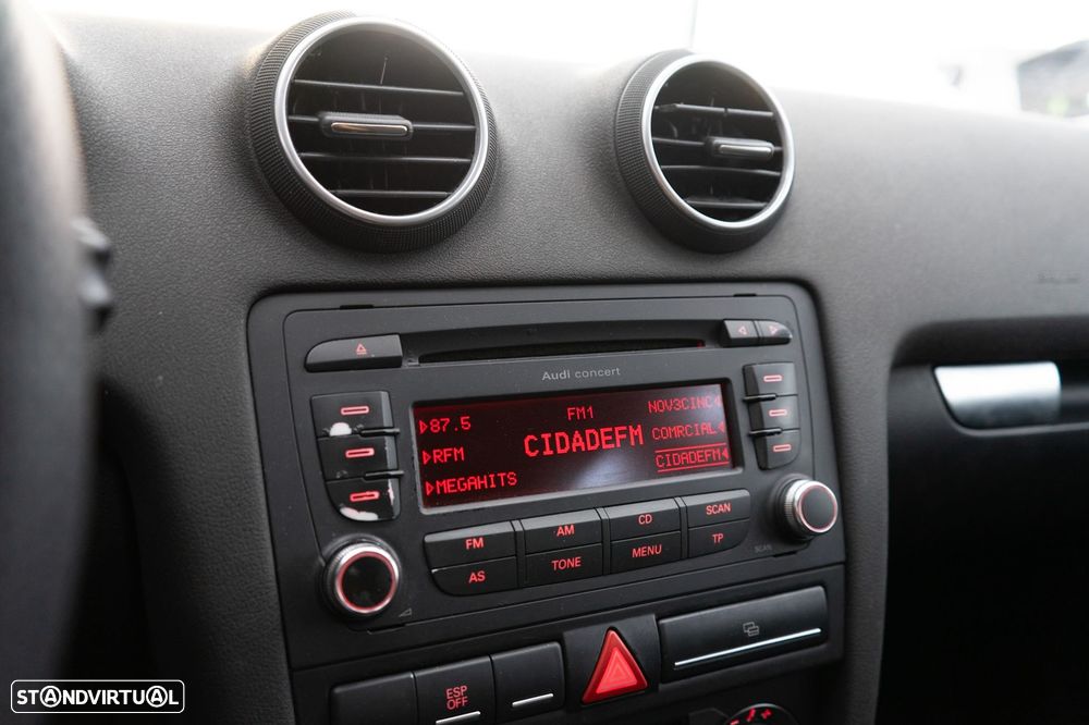 Audi A3 Sportback 1.9 TDi Advance - 29