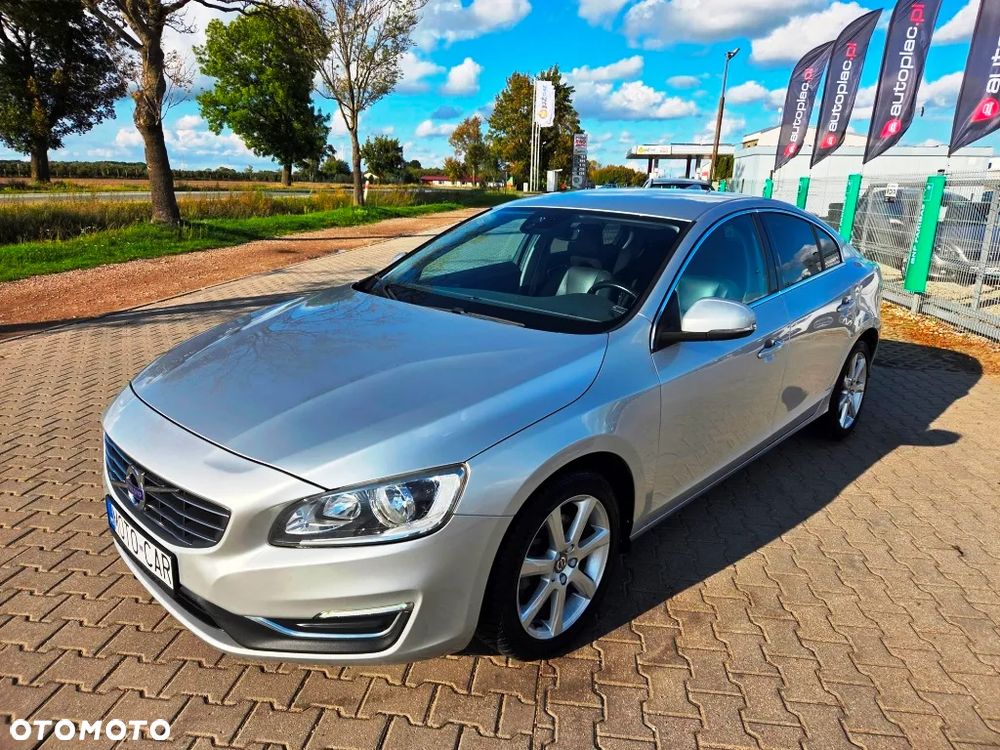 Volvo S60 D2 Drive-E Momentum - 20