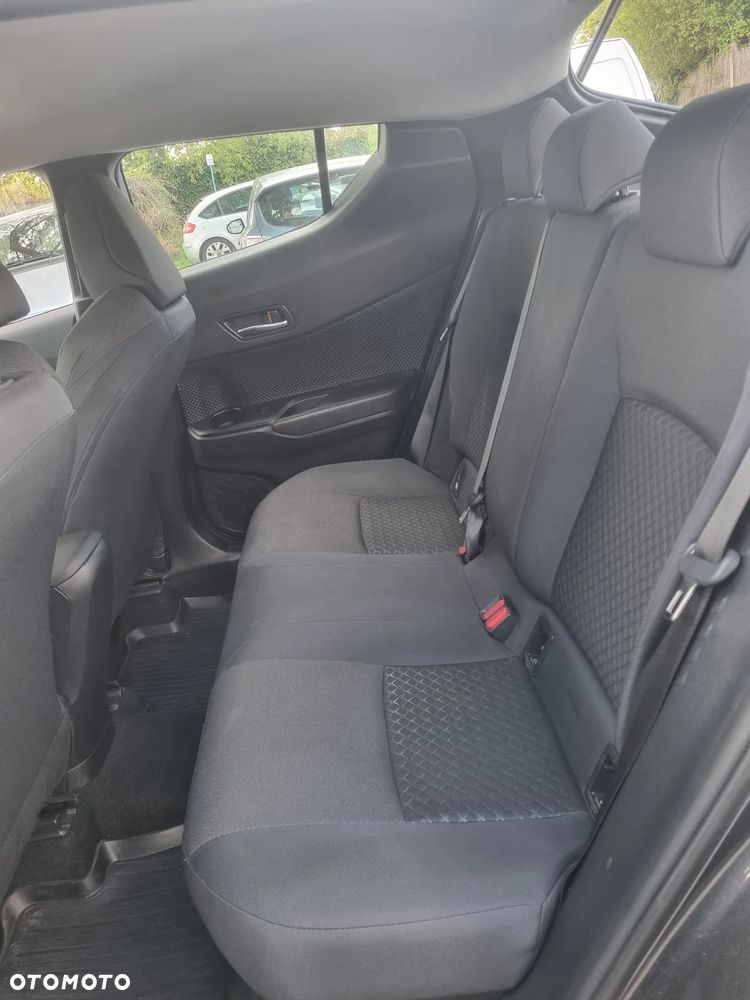 Toyota C-HR 1.8 Hybrid GPF Comfort - 13