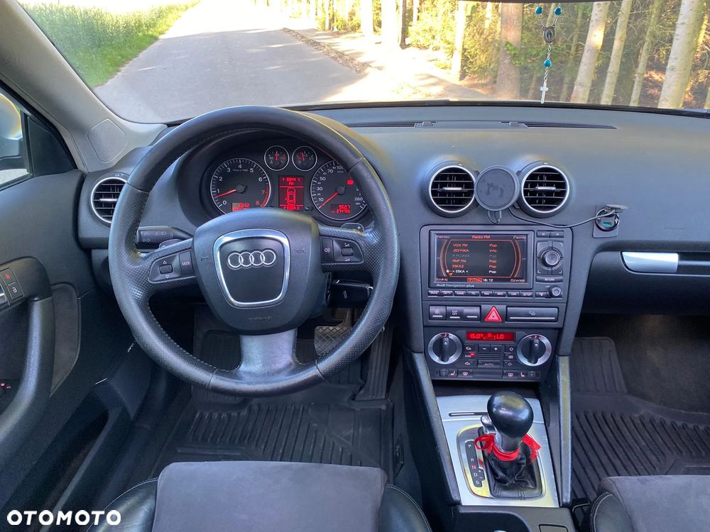 Audi A3 Sportback 3.2 quattro (DSG) S tronic S line Sportpaket plus - 18
