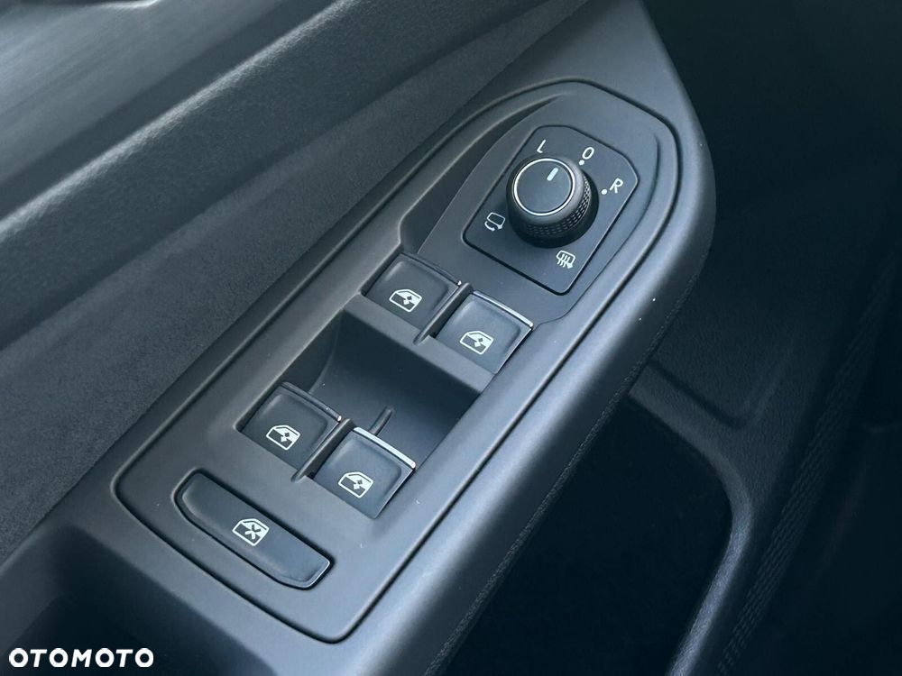 Volkswagen Golf Variant - 20