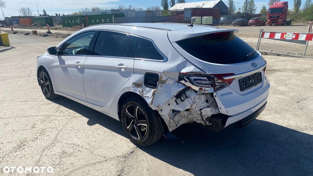 Hyundai i40 Kombi 1.6 Trend - 5