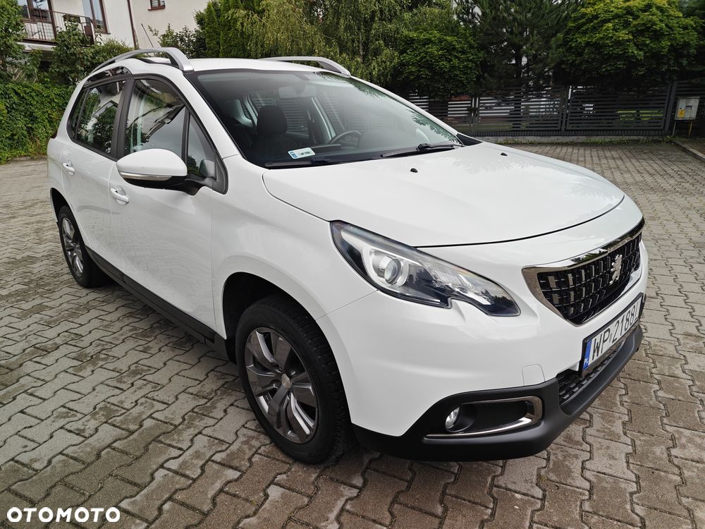 Peugeot 2008 1.2 Pure Tech Active S&S - 14