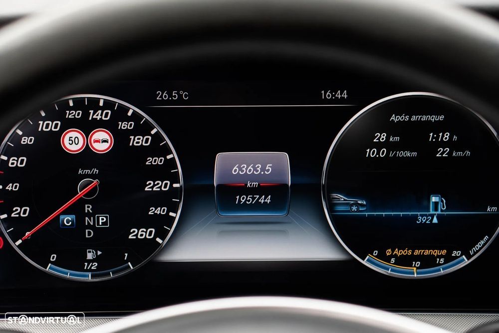 Mercedes-Benz E 220 d AMG Line - 13