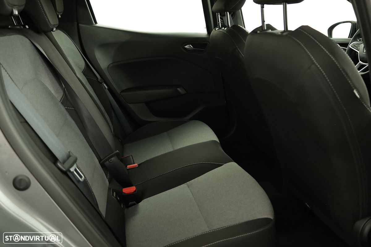 Renault Clio 1.0 TCe Evolution - 30
