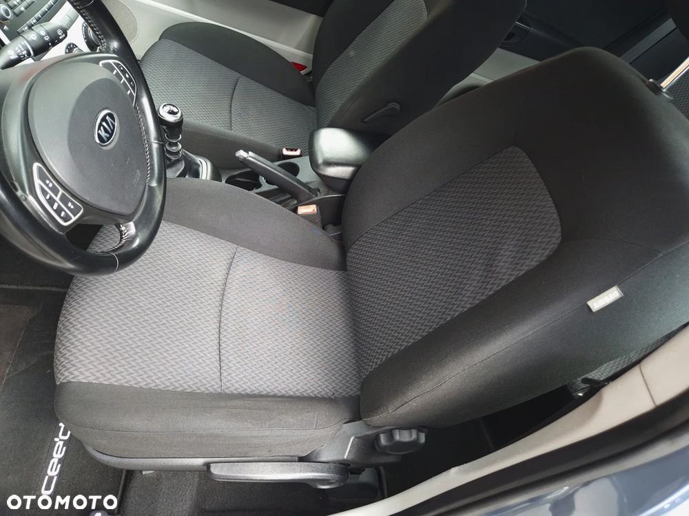 Kia Ceed 1.6 CVVT EX - 16