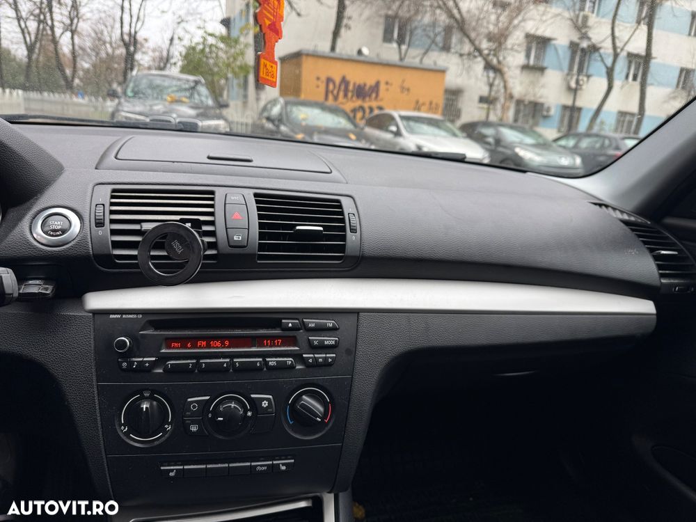 BMW Seria 1 118i - 6