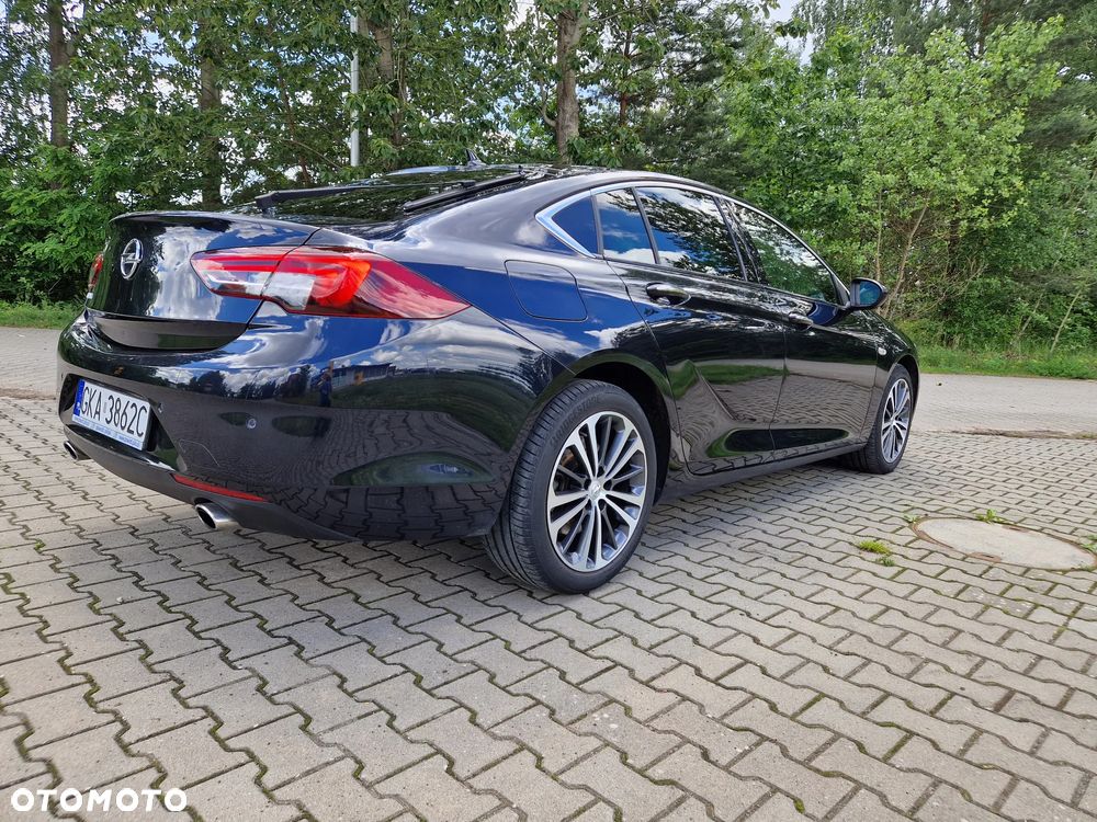 Opel Insignia 2.0 BiTurbo D 4x4 Automatik Ultimate Exclusive - 4