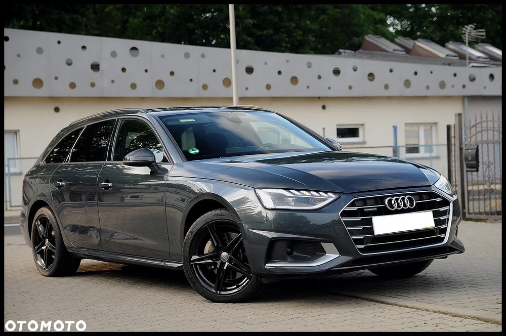 Audi A4 Avant - 11